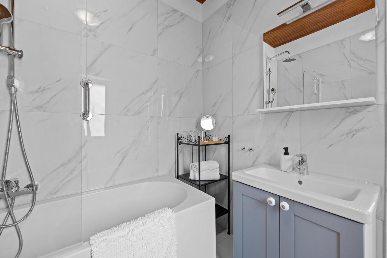 White Imperial Apartment Pula Zewnętrze zdjęcie